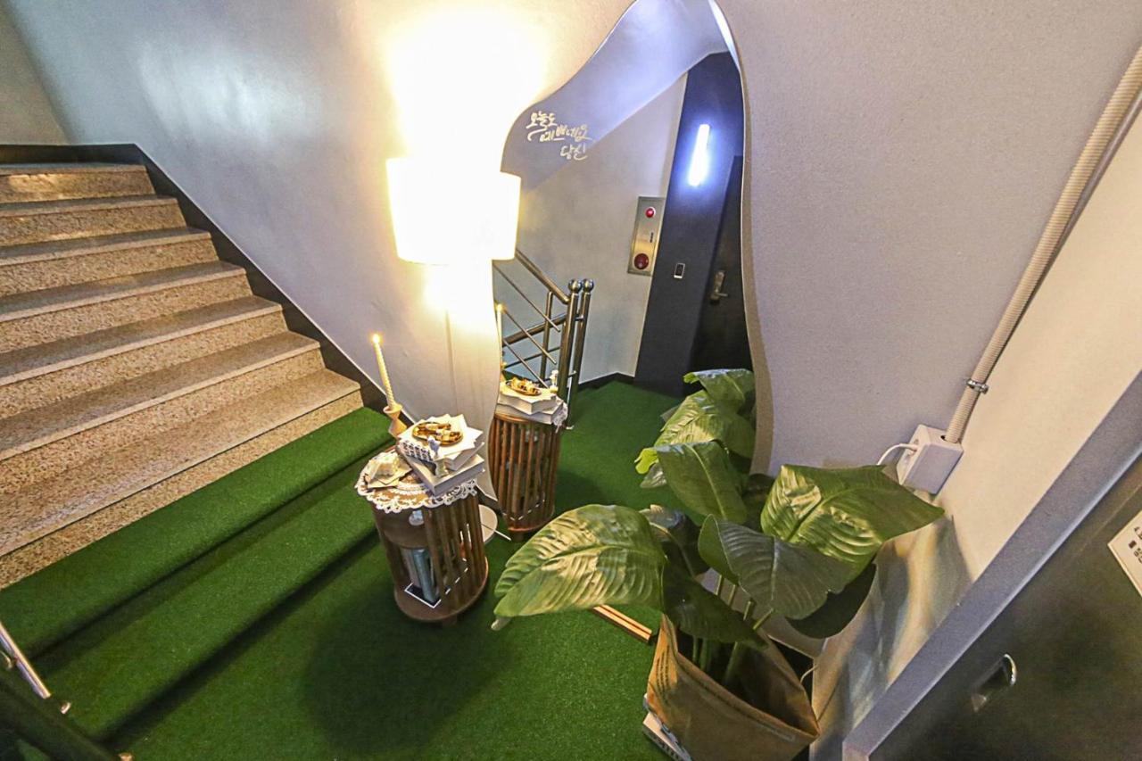 Busan Seomyeon Broa Hotel Kültér fotó